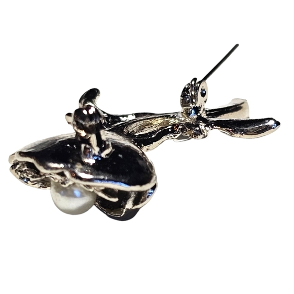 Vintage Silver Tone Rose Flower White Faux Pearl Pin Brooch - Picture 3 of 7